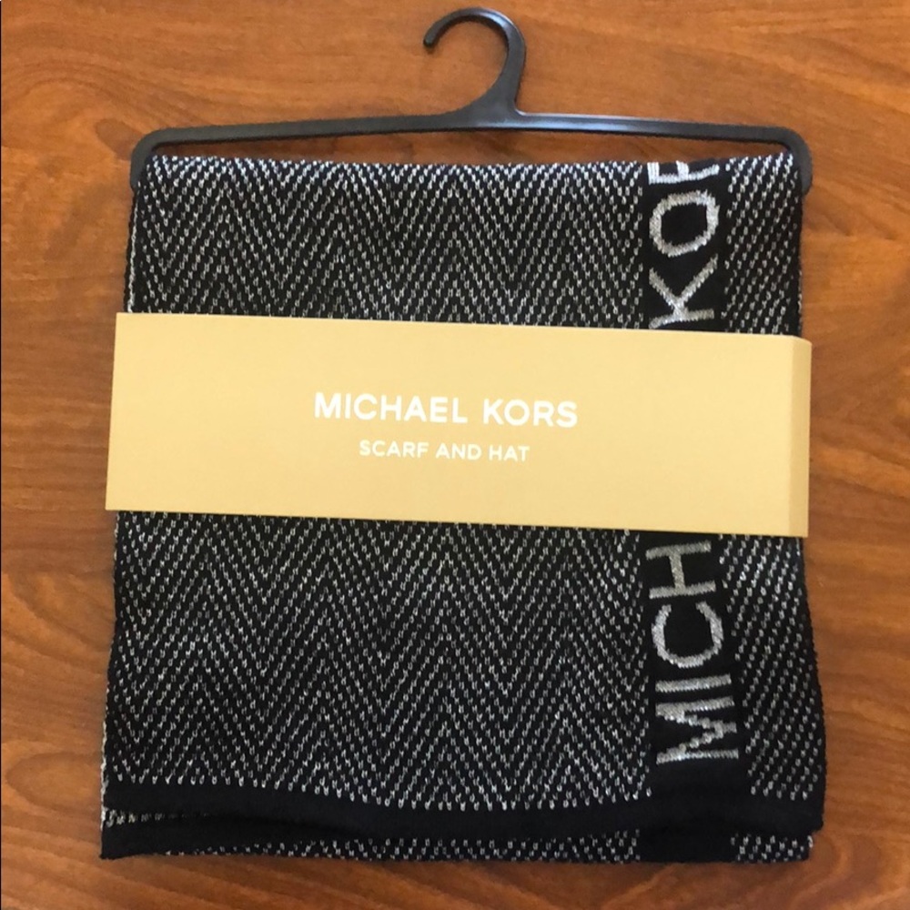Michael Kors Scarf
